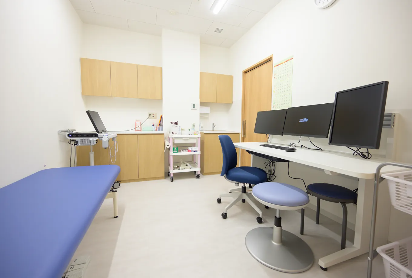 診察室1